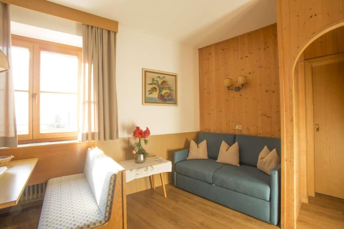 Unterdornerhof Aparthotel Lagundo Kültér fotó